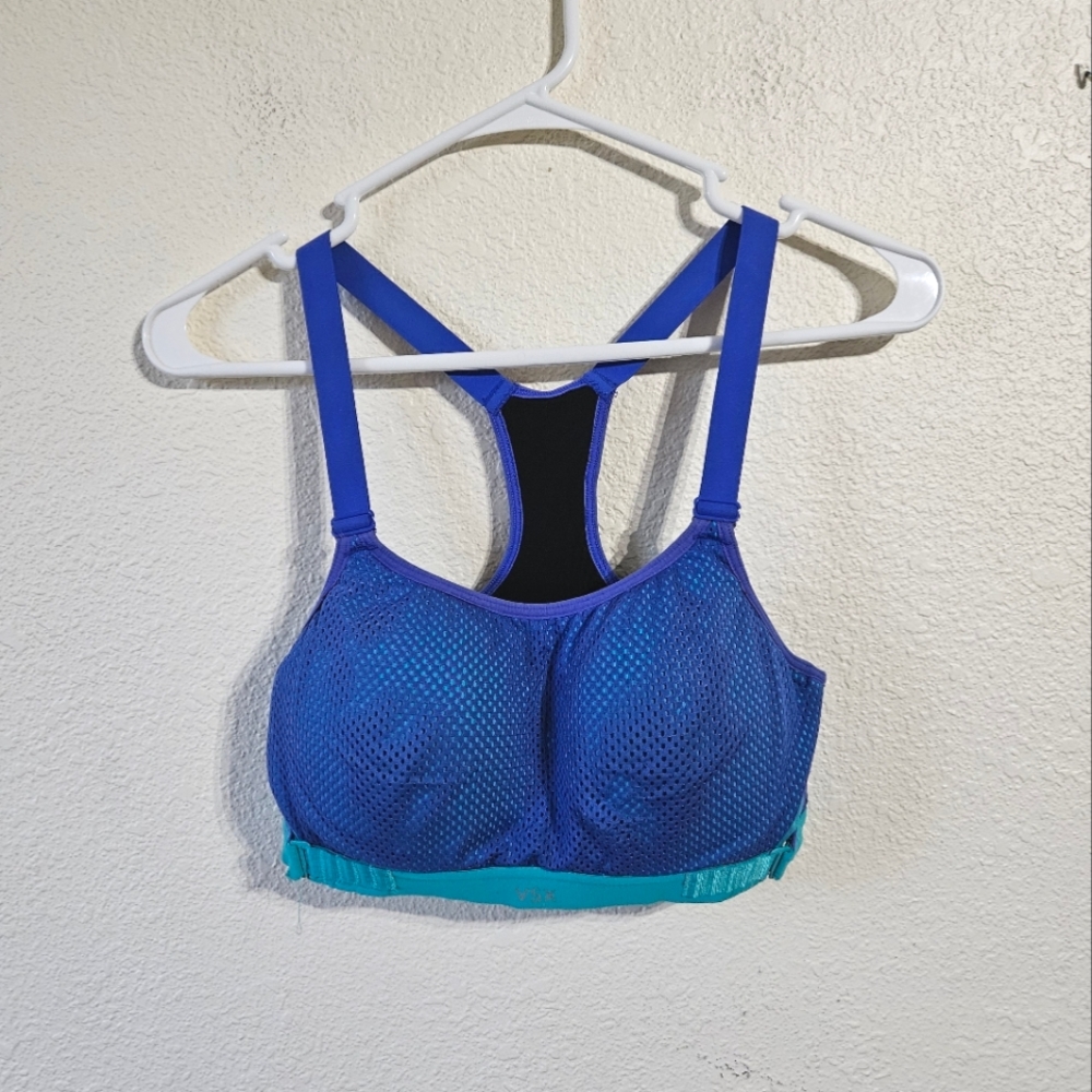 Victoria secret vsx sports bra